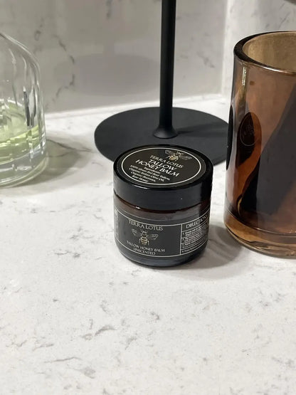 Terra Lotus Honey Balm™️ – Nutrición Profunda para una Piel Más Suave